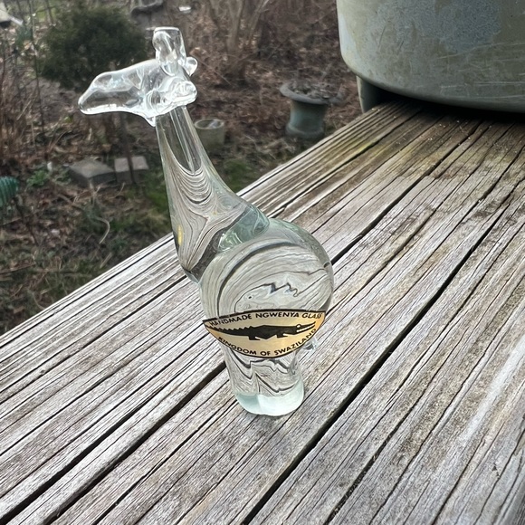 Kingdom of Swaziland Handmade NGWENYA Glass Giraffe 3” Height - Picture 7 of 11